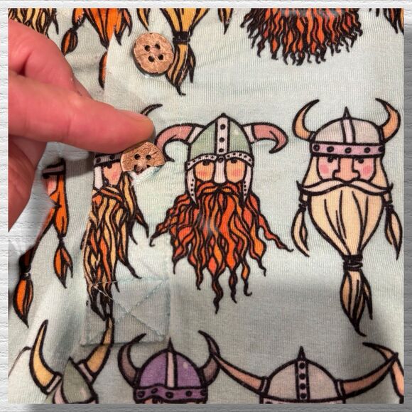 Dreamiere Bamboo Short Sleeve Romper 2/3T Viking Print Bearded Helmets *Play* - Picture 3 of 9